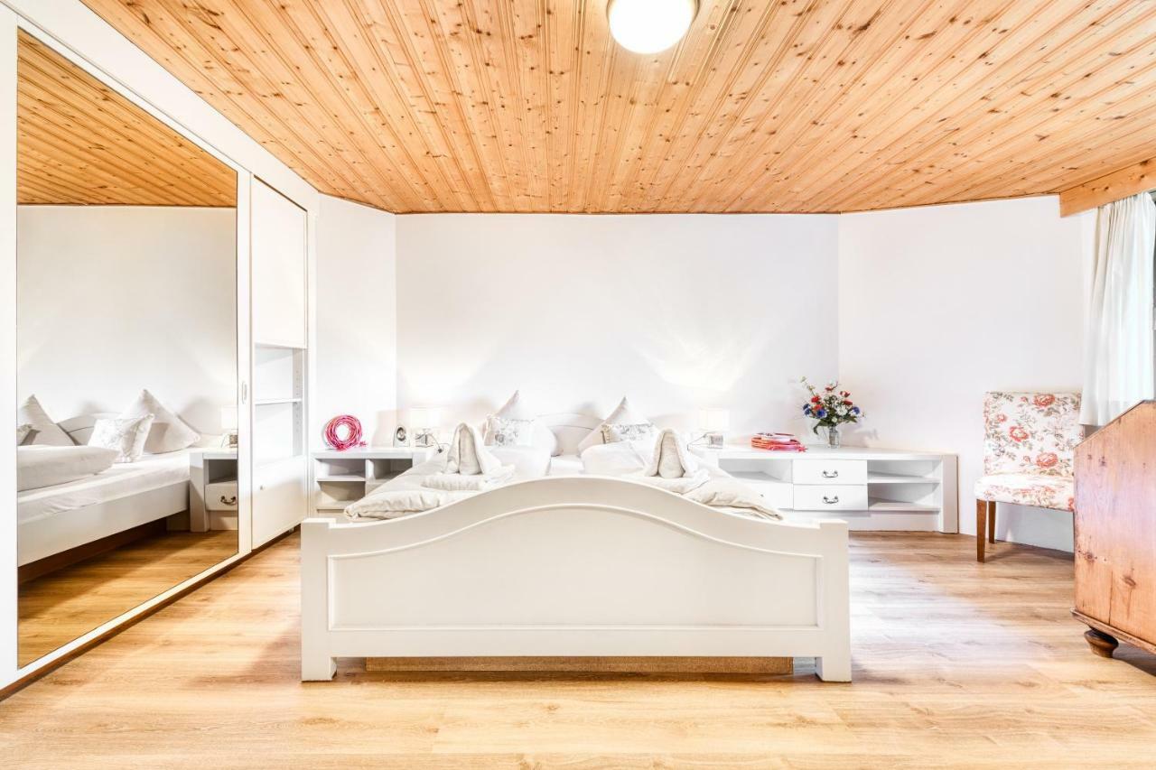 Chalet Zentral Bach By A-Appartments บรานด์ ภายนอก รูปภาพ